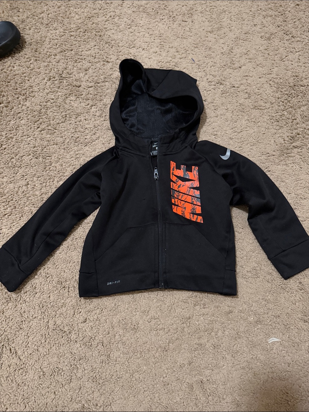Size 2t Nike hoodie